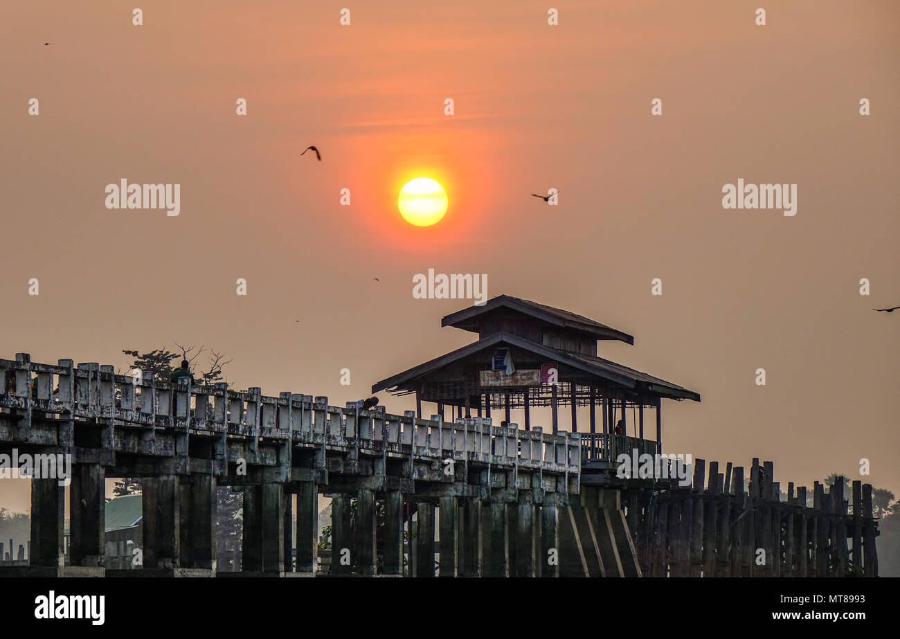 Bain Bridge Amarapura Myanmar Burma High Resolution Stock Photography ...