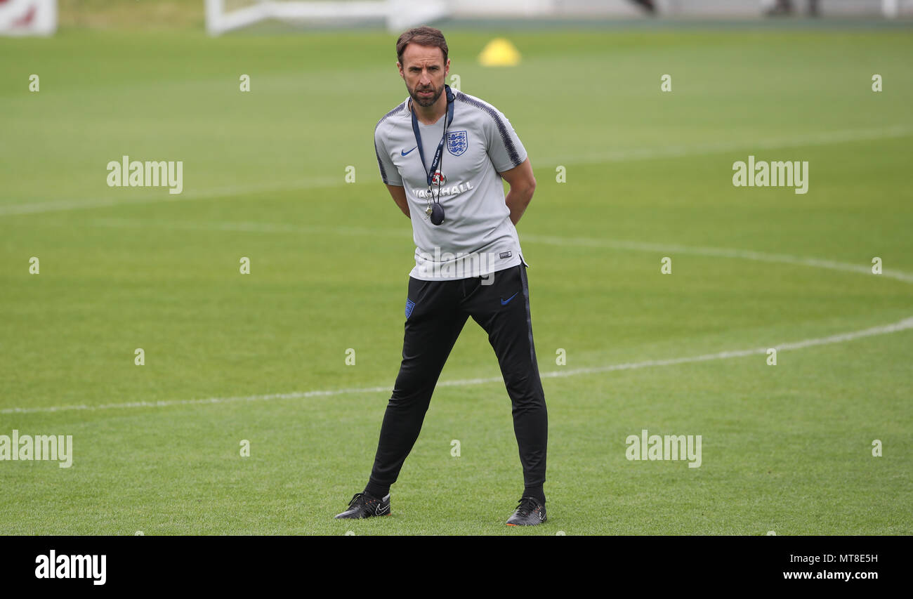 England manager Gareth Southgate during a training session at St George's Park, Burton. PRESS ASSOCIATION Photo. Picture date: Monday May 28, 2018. See PA story SOCCER England. Photo credit should read: Nick Potts/PA Wire. Stock Photo