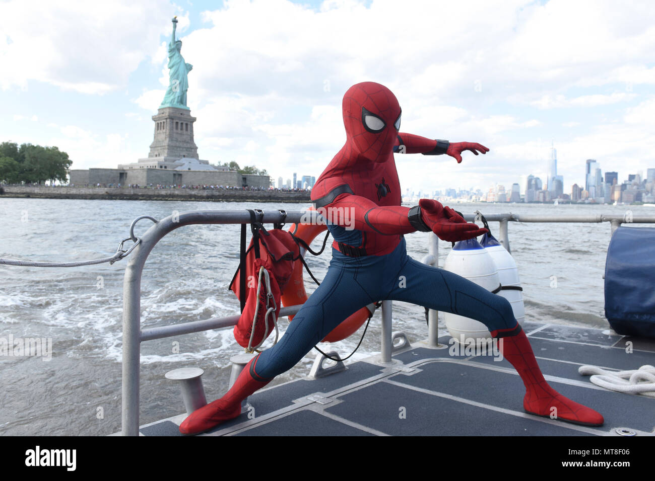 Marvel's Spider-Man Vector 2 by alvaxerox on DeviantArt