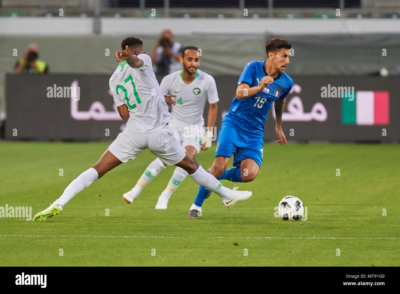 St. Gallen, Switzerland. 28th May 2018. Mohamed Kanno and Lorenzo Pellegrini during the football World Cup 2018 preparation match Italy vs. Saudi Arabia in St. Gallen. The national team from Saudi Arabia is using the game to prepare for the 2018 FIFA World Cup final tournament in Russia while Italy did not qualify for the World Cup finals. Stock Photo