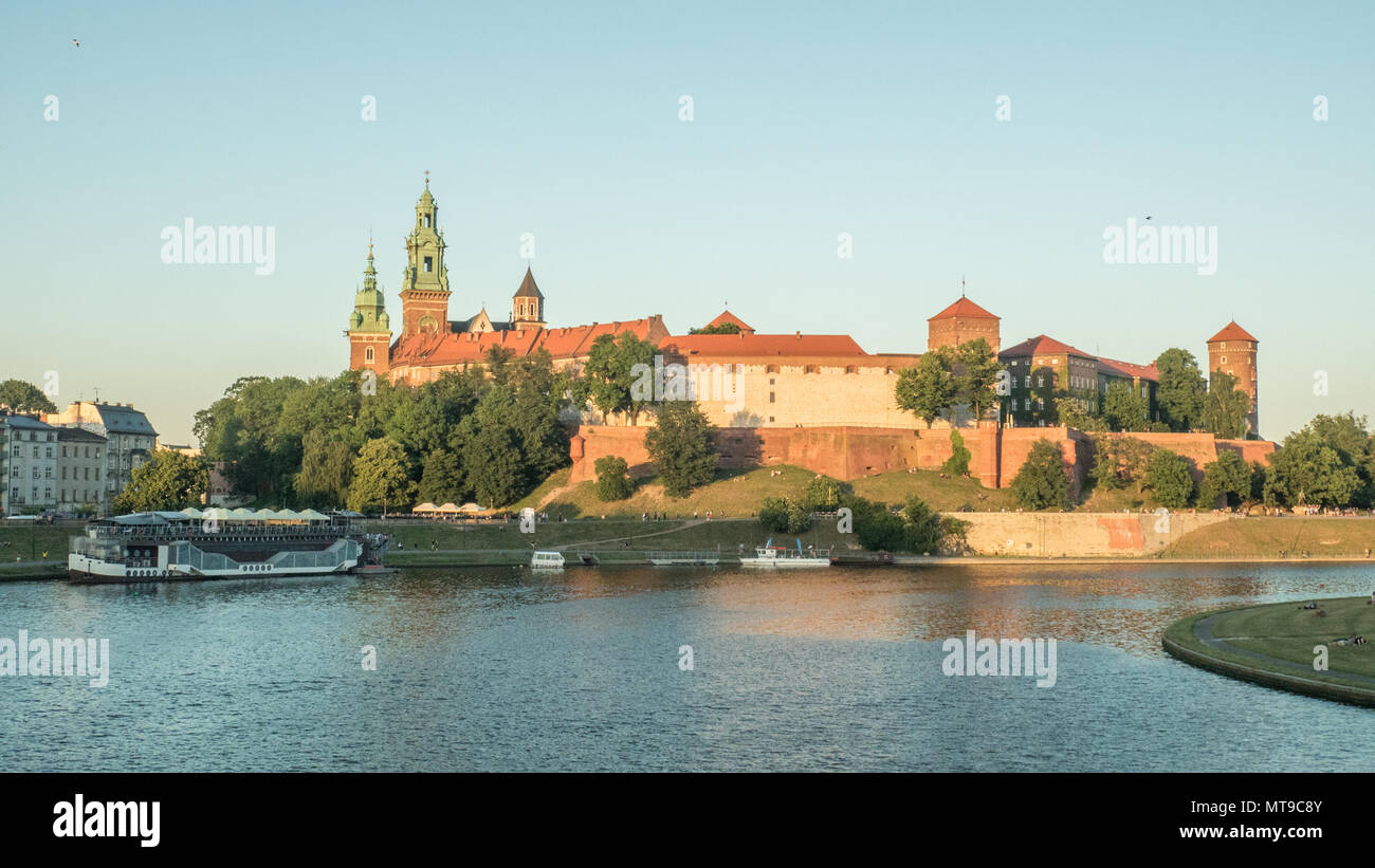 Wawel Royal Castle alongside the Vistula River, Krakow, Poland. Stock Photo