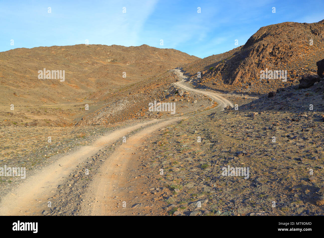 Extreme road in mountains hi-res stock photography and images - Alamy