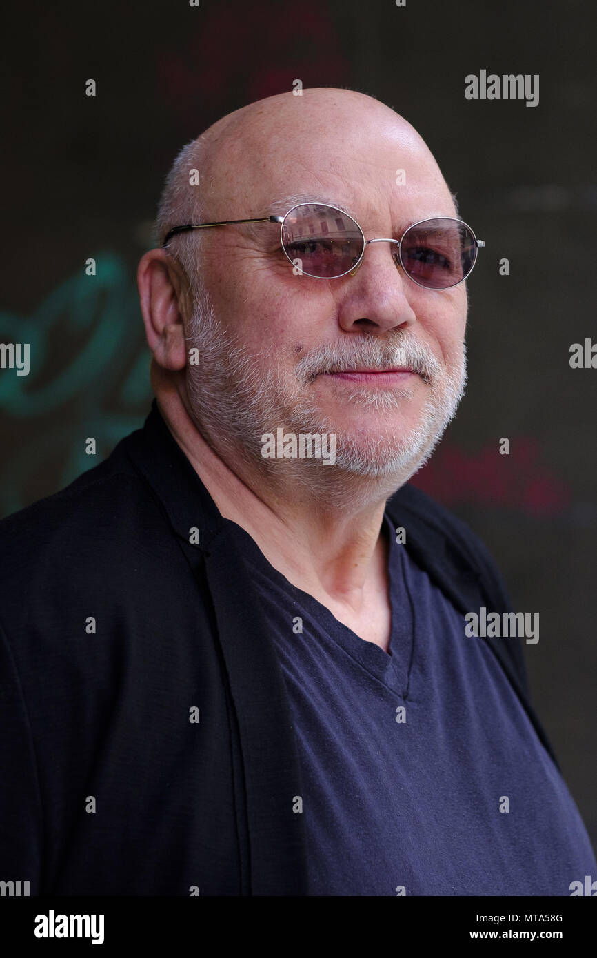 Peter Turner attends a photocall for 'Film Stars Don't Die in Liverpool ...
