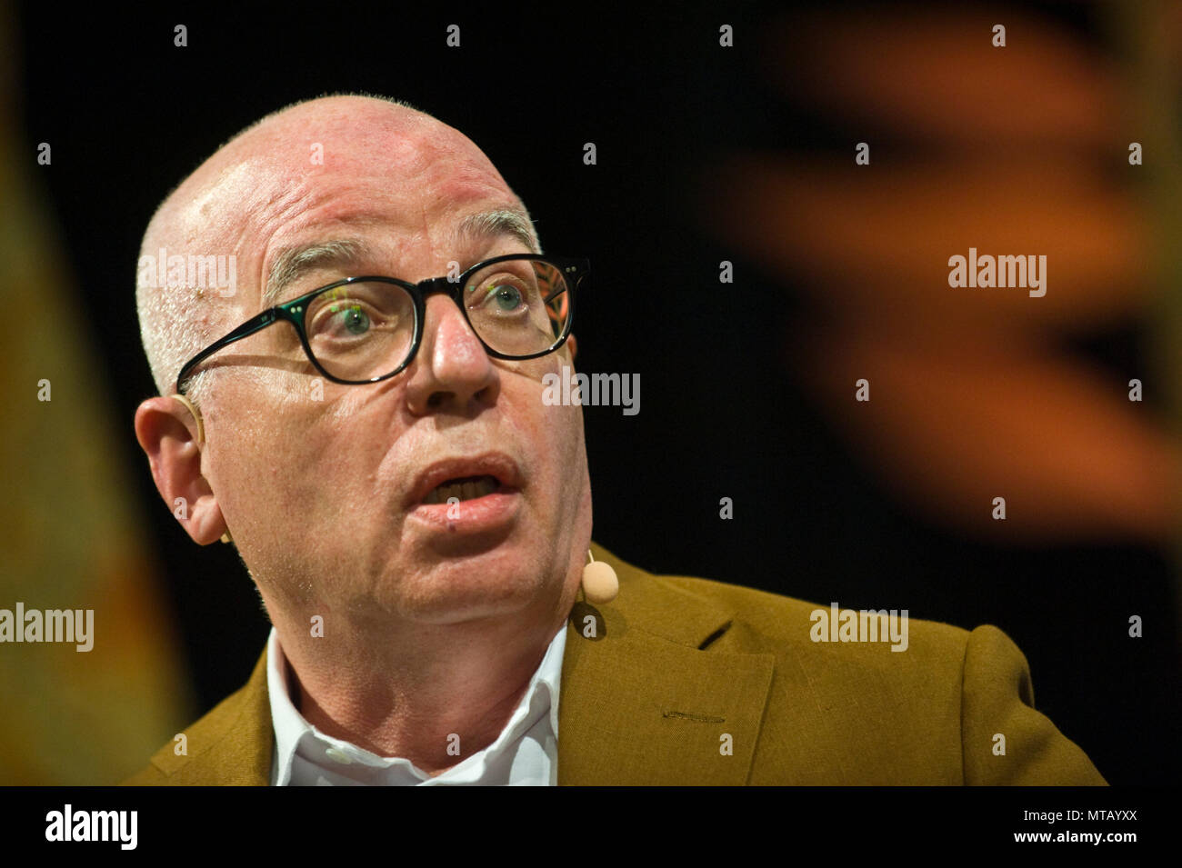 Michael Wolff journalist & author of Fire and Fury, detailing the chaos of the Trump White House, speaking on stage at Hay Festival 2018 Hay-on-Wye Powys Wales UK Stock Photo