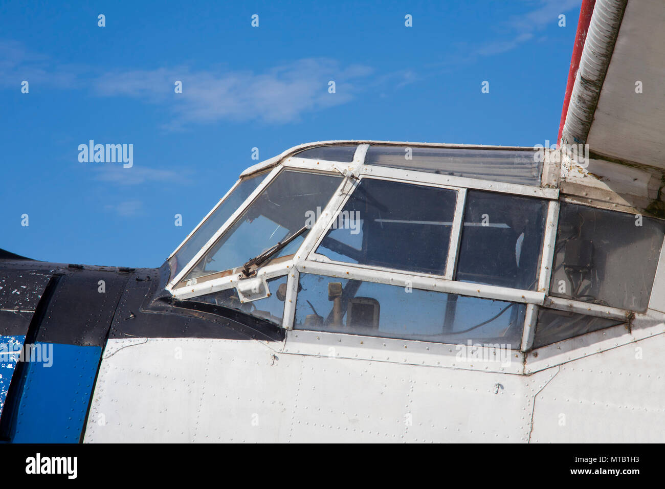 Vintage airplane closeup retro hi-res stock photography and images - Alamy