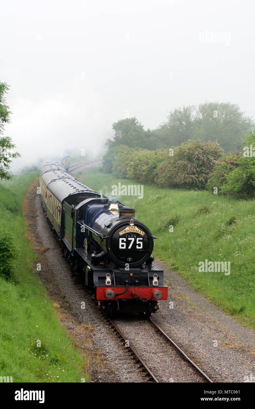 GWR King class steam locomotive 'King Edward II' on the Gloucestershire Warwickshire Steam Railway, Hailes, Gloucestershire, UK Stock Photo