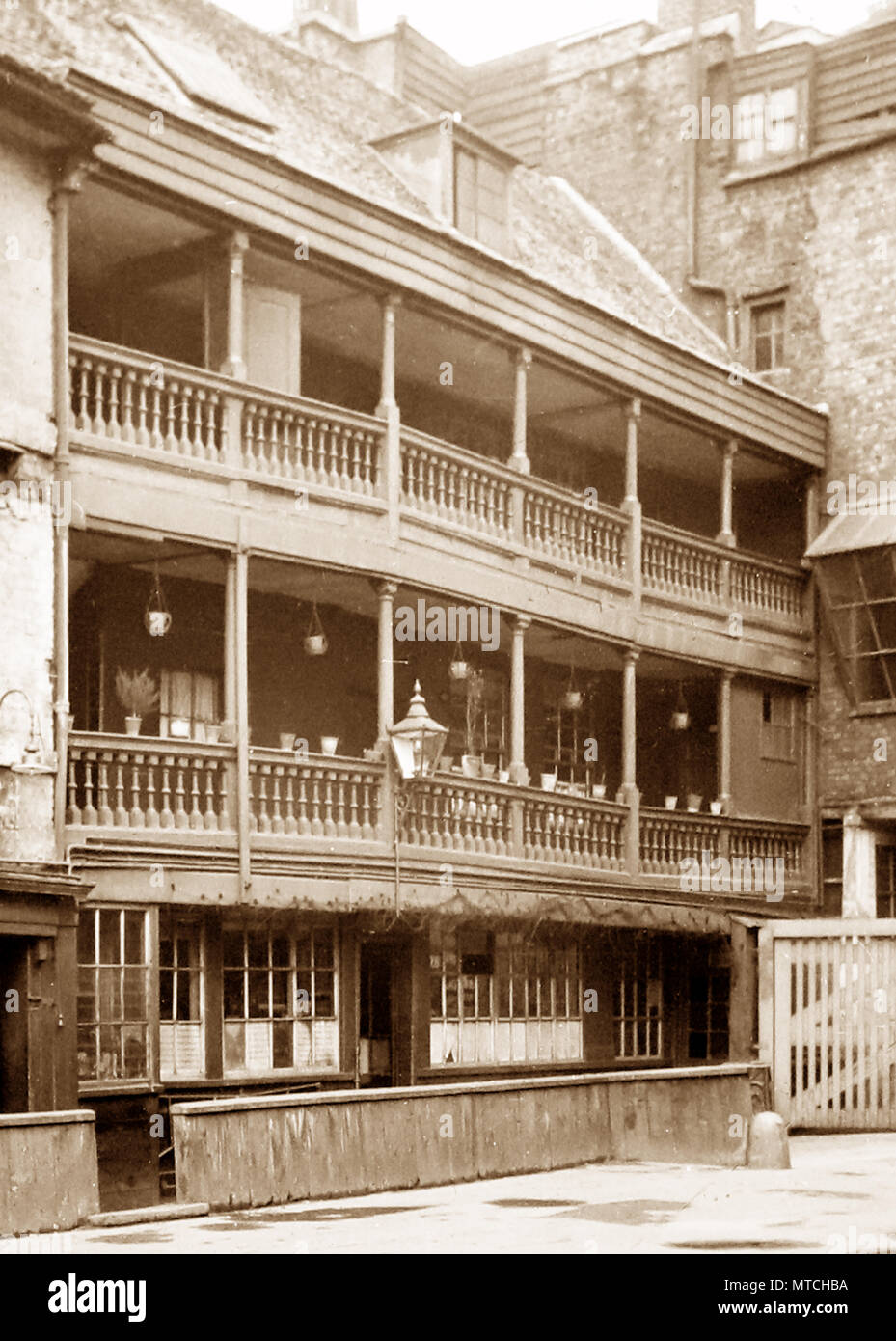 The George Inn, Southwark, London, Victorian period Stock Photo