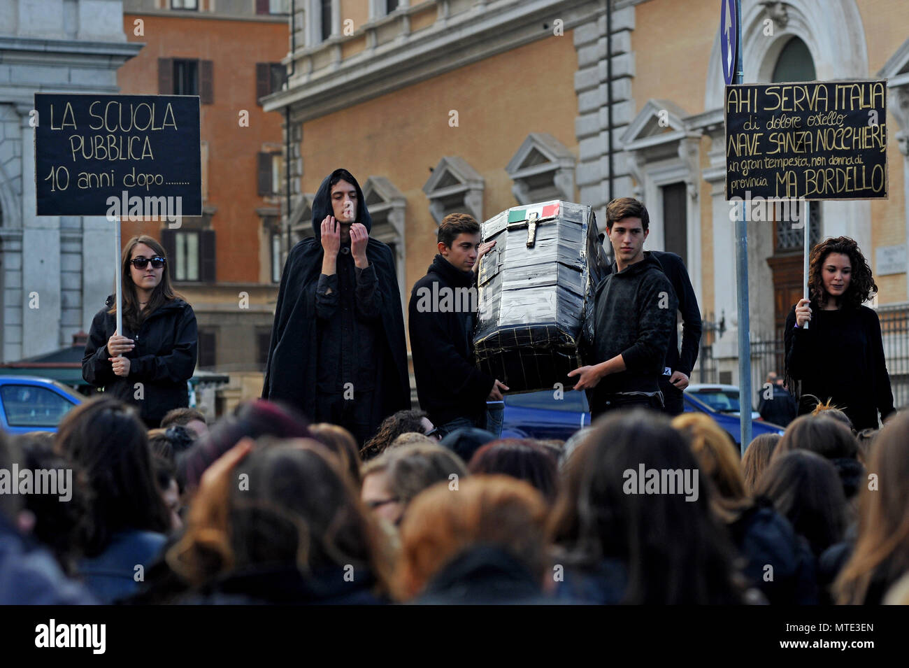 Rome. Students flash mob against government cuts on education.Italy. Stock Photo