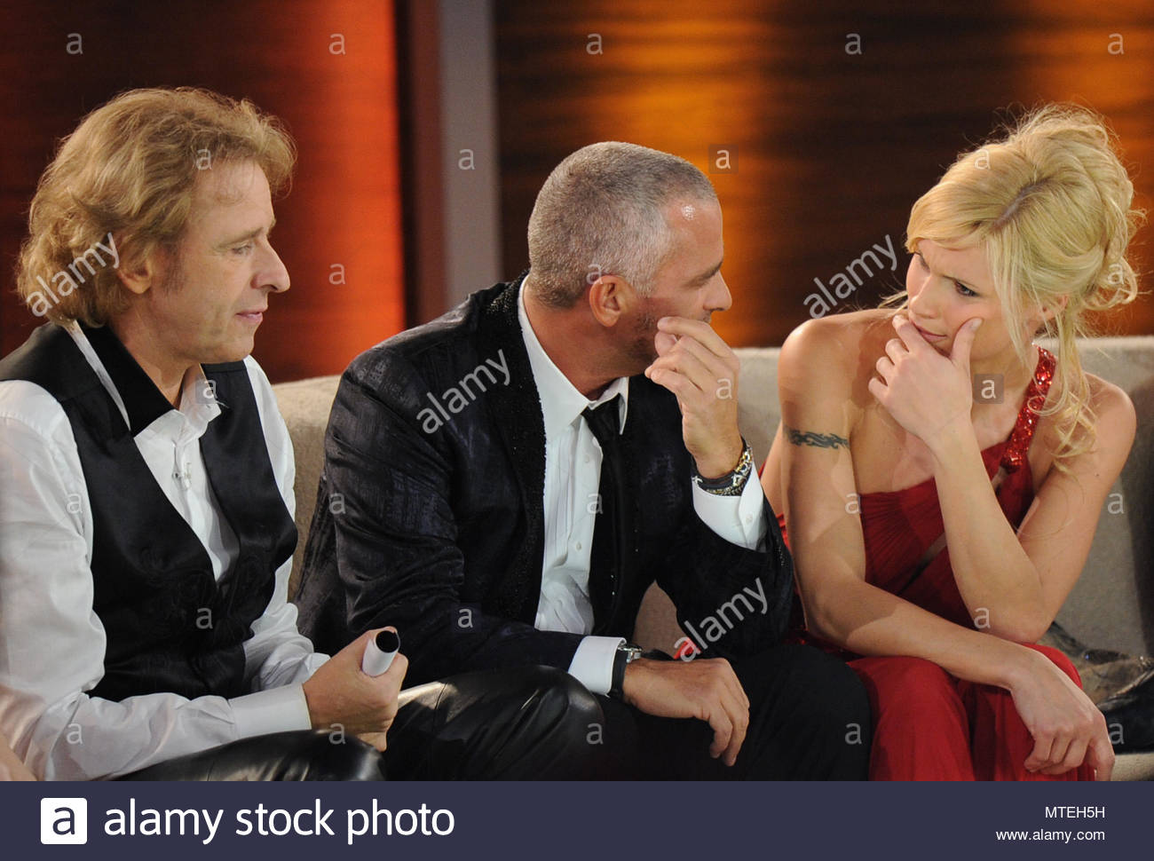 Michelle Hunziker Eros Ramazzotti And Tv Host Thomas Gottschalk Eros Ramazzotti And His Ex Wife Michelle Hunziker On The German Tv Show Wetten Dass Michelle Hunziker Eros Ramazzotti And Tv Host Thomas Gottschalk Eros Ramazzotti And His Ex Wife Michelle Hunziker On The German Tv Show Wetten Dass