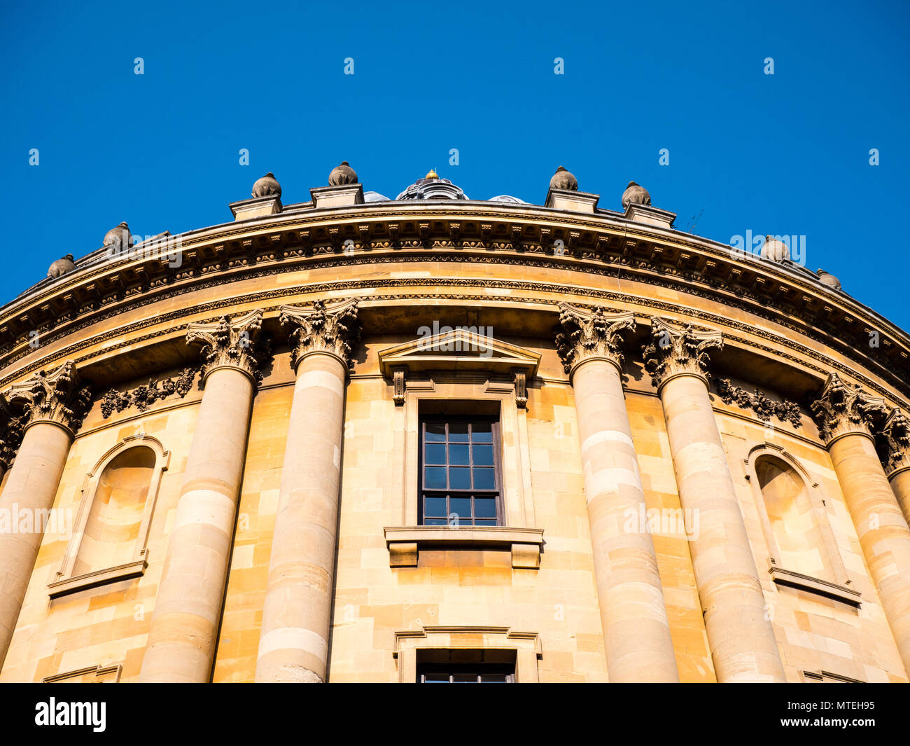 Oxford Landmark, Radcliffe Camera, Oxford University, Radcliffe Square, Oxford, Oxfordshire, England, UK, GB. Stock Photo