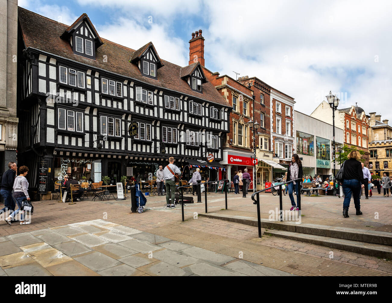 Lincoln high street and cathedral hires stock photography and images