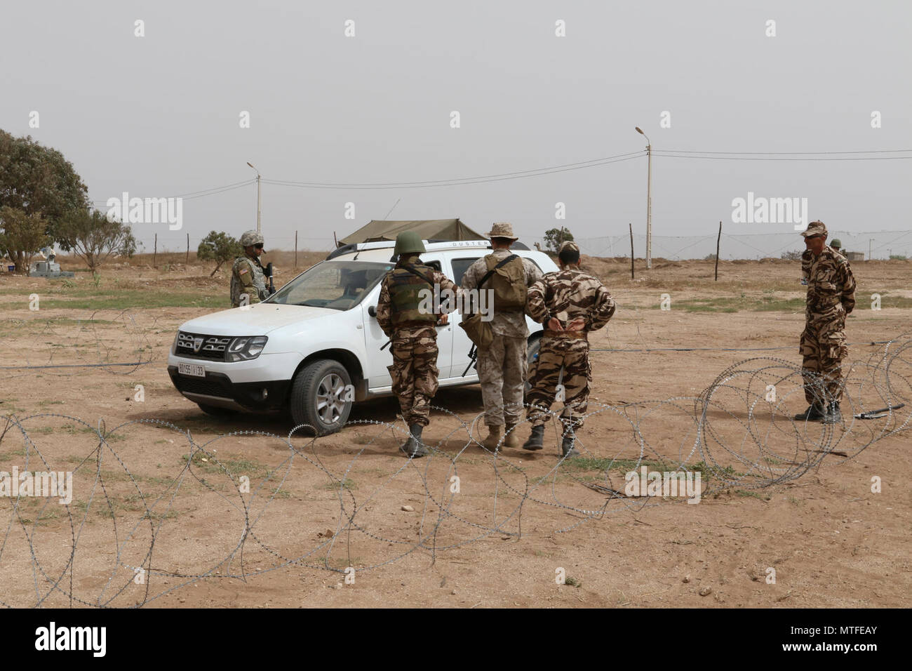 African soldier ak47 hi-res stock photography and images - Alamy