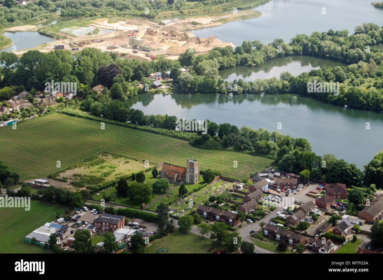 Slough aerial berkshire hi-res stock photography and images - Alamy