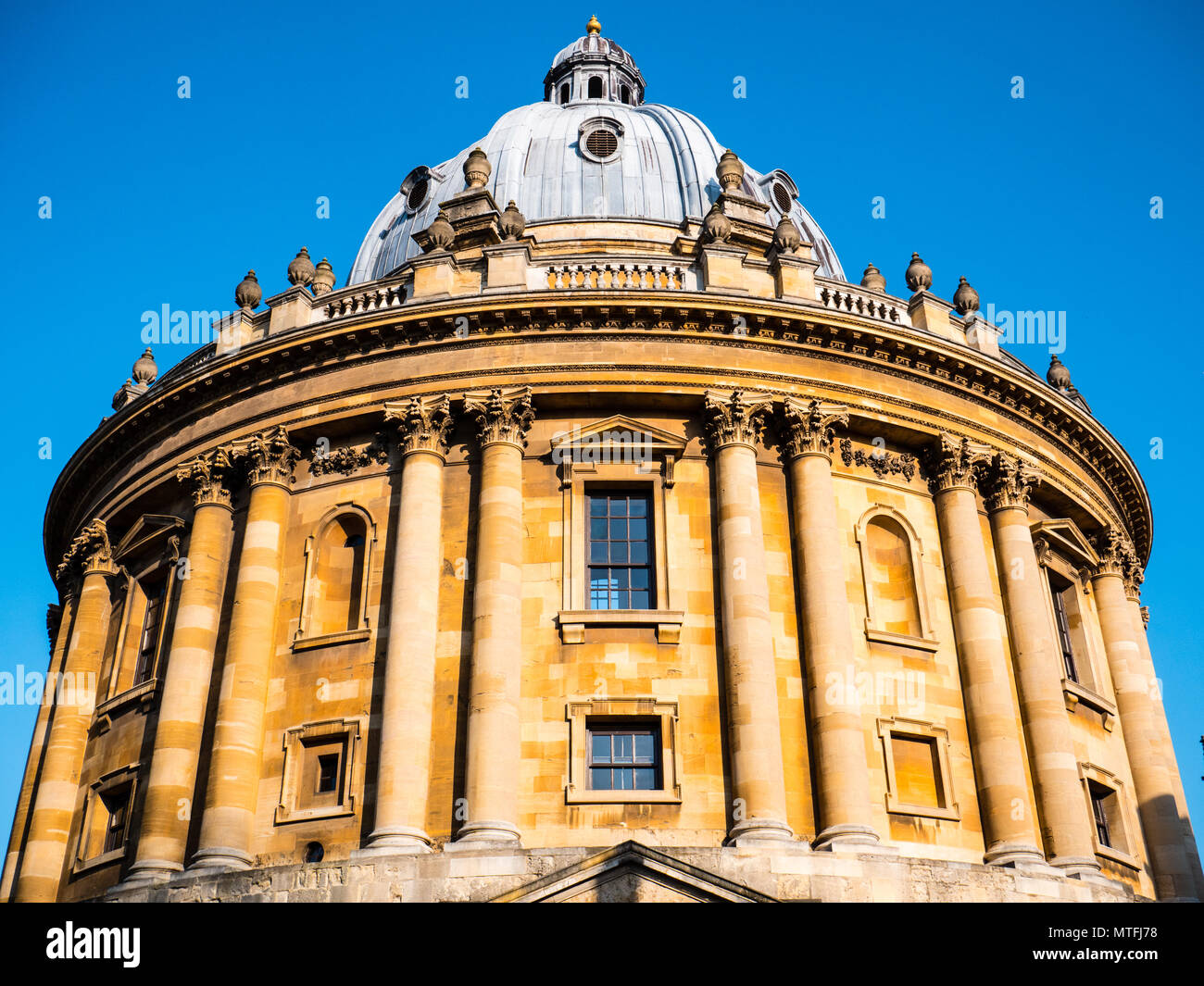 Oxford Landmark, Radcliffe Camera, Oxford University, Radcliffe Square, Oxford, Oxfordshire, England, UK, GB. Stock Photo