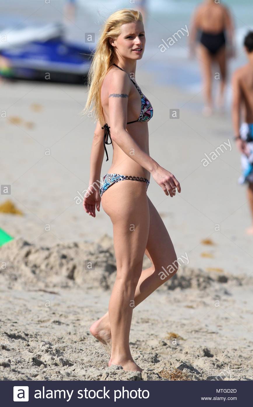 cleavage Celebrity Michelle Hunziker naked photo 2017 see through Celebrity Michelle Hunziker naked photo 2017