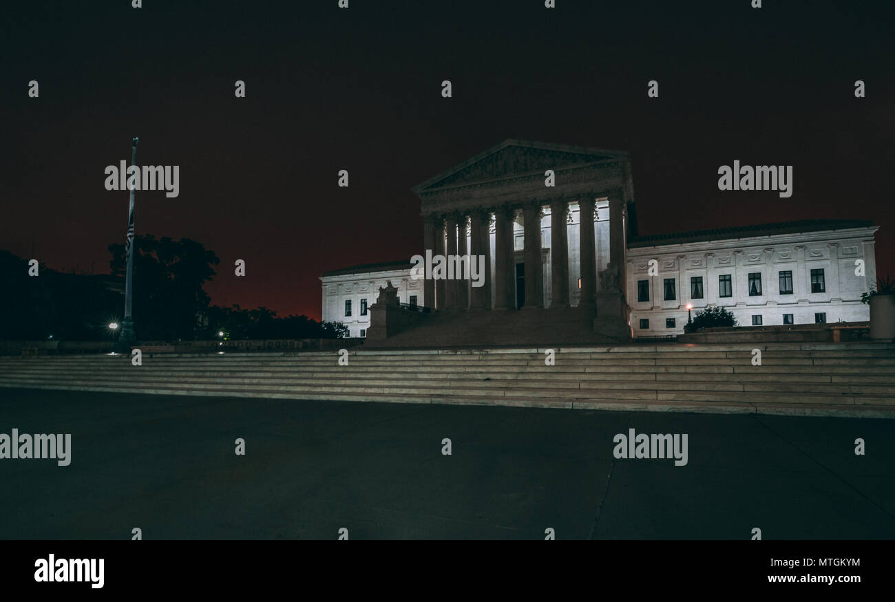 Photography in the supreme court hi-res stock photography and images ...