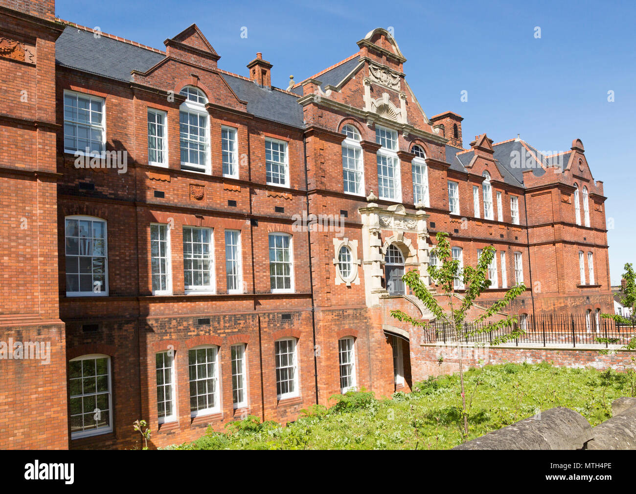 Red brick Victorian nineteenth century Technical College building, Swindon, Wiltshire, England, UK Stock Photo