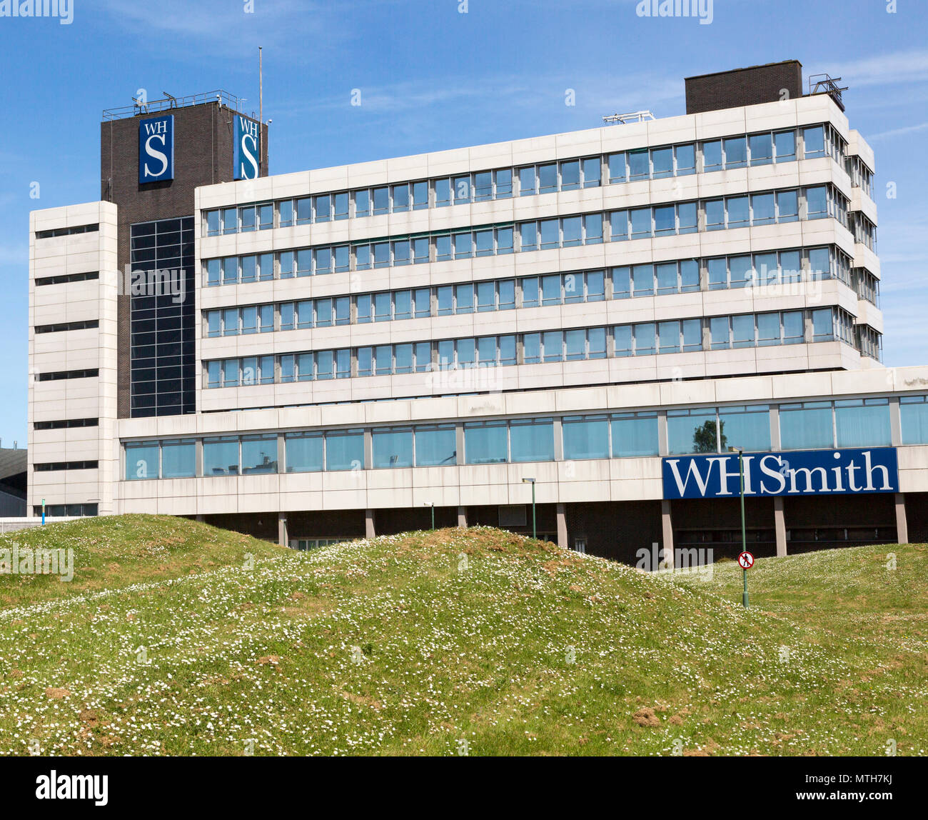 WHSmith office