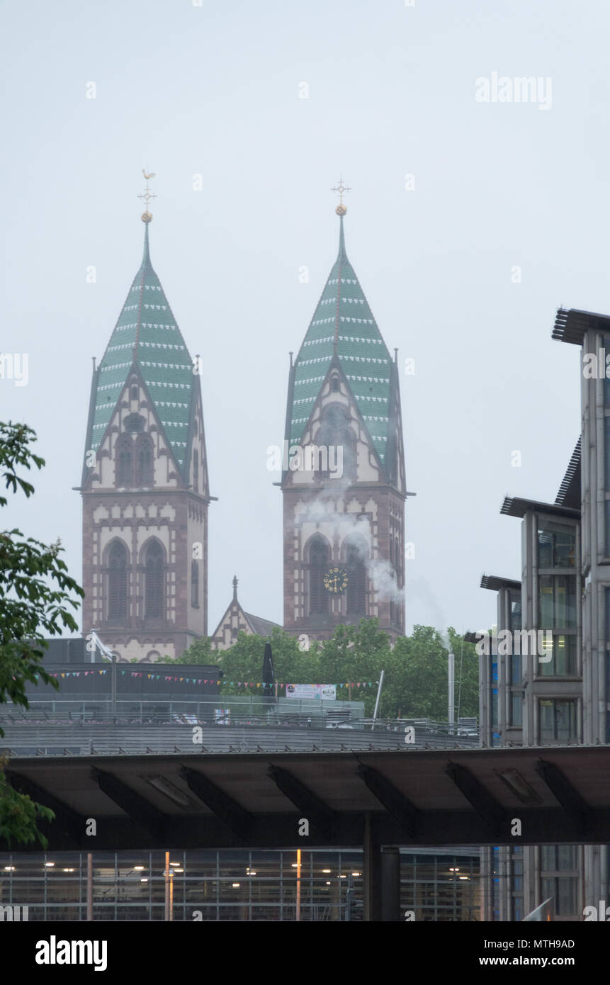 Herz-Jesu-Kirche in freiburg in a hazey mist Stock Photo