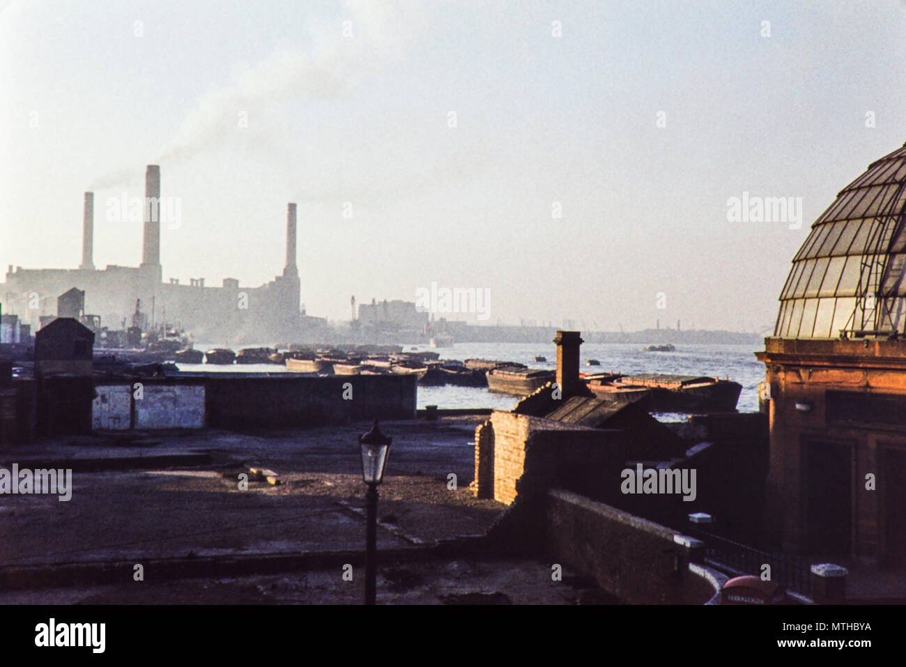 Deptford Powerstation, view looking from Greenwich, circa 1960s Stock Photo