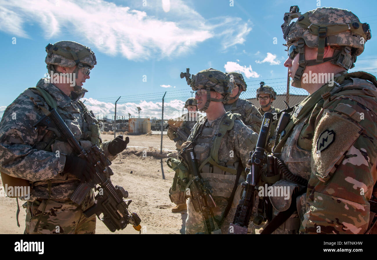 Army compound perimeter hi-res stock photography and images - Alamy