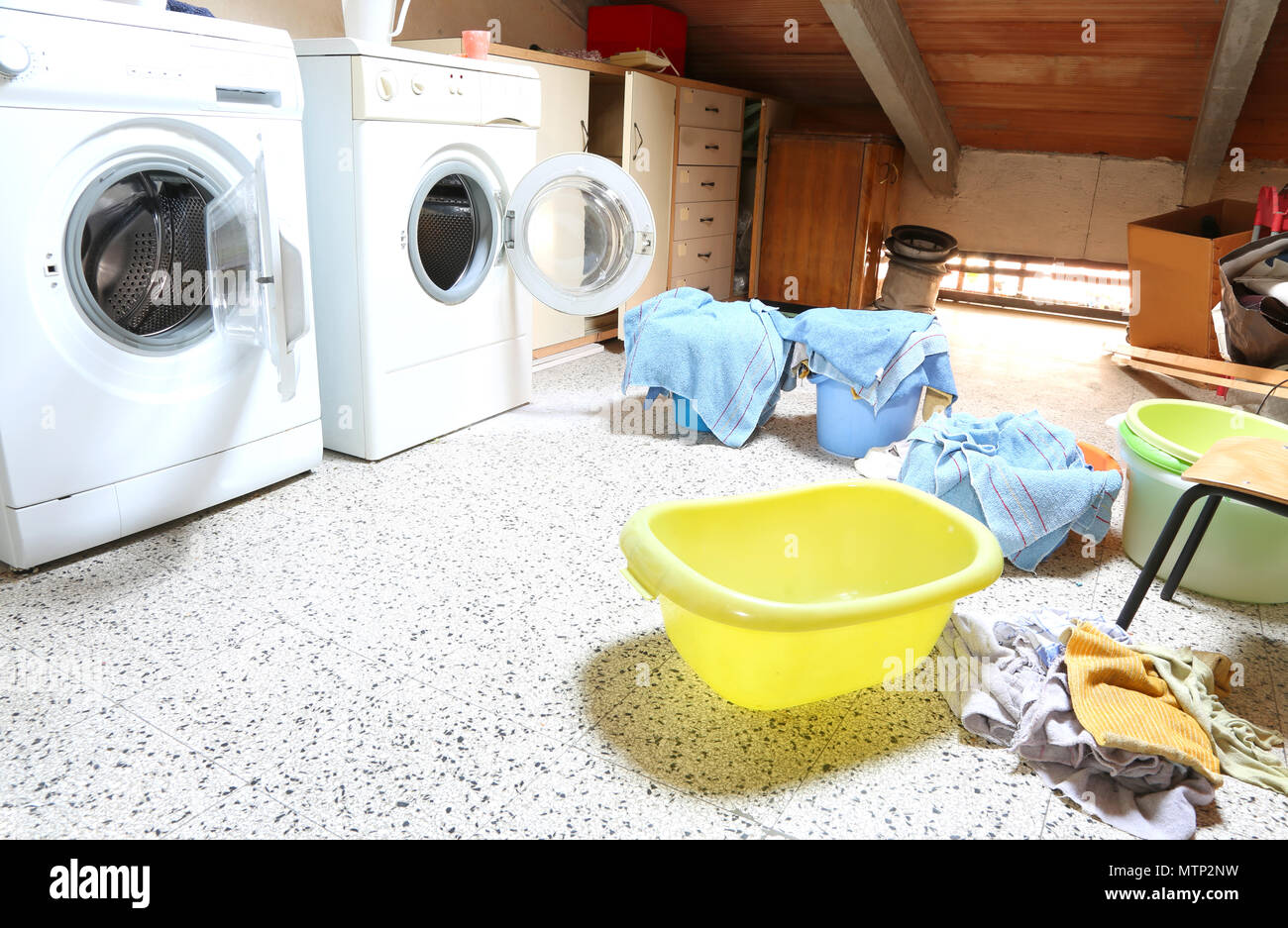 Launderette Stock Photos Launderette Stock Images Page 6 Alamy