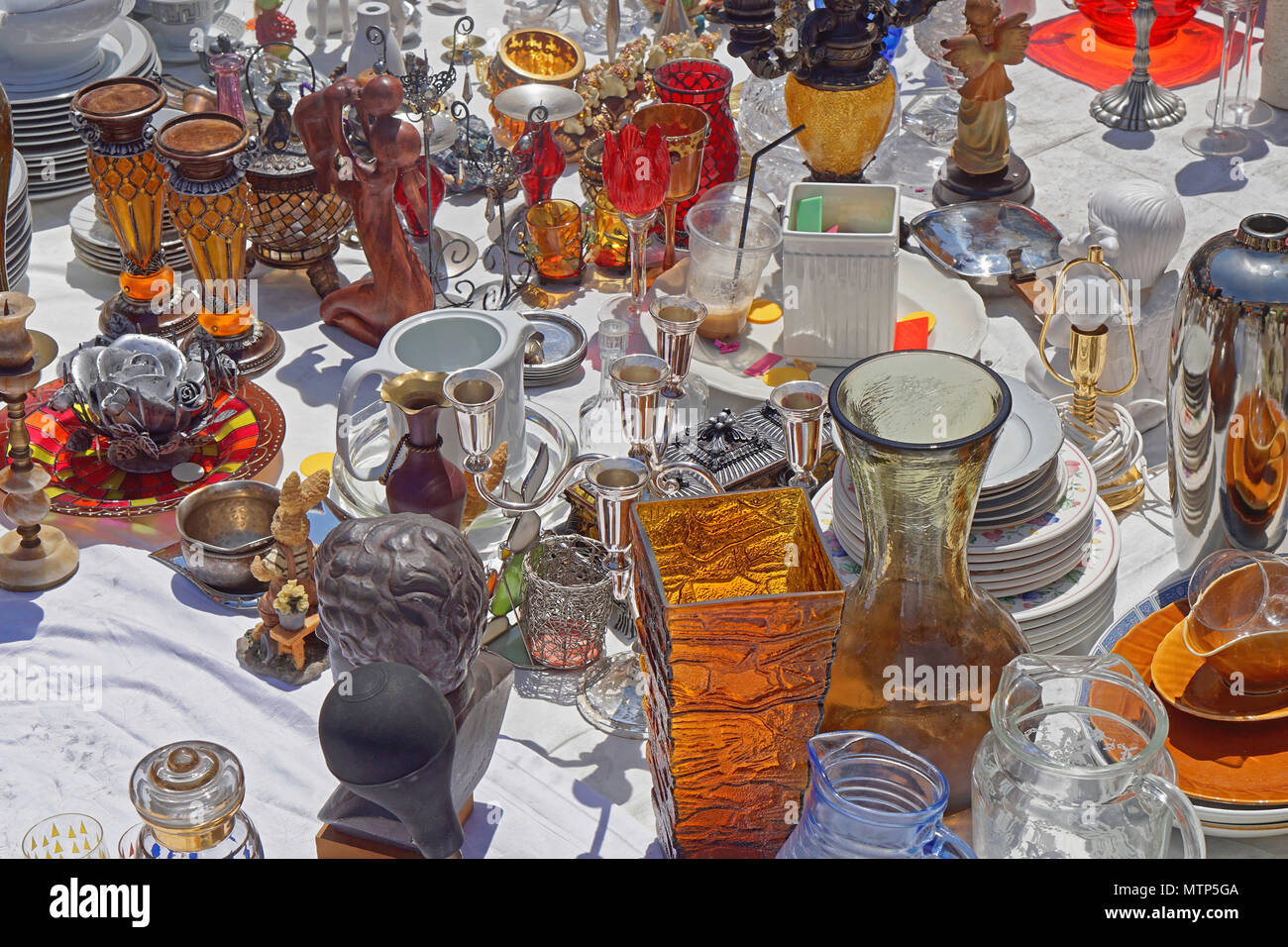 Antiquities at Flea Market, Selection of Vintage Things, Antique Stuff  Stock Image - Image of antique, collection: 254786517