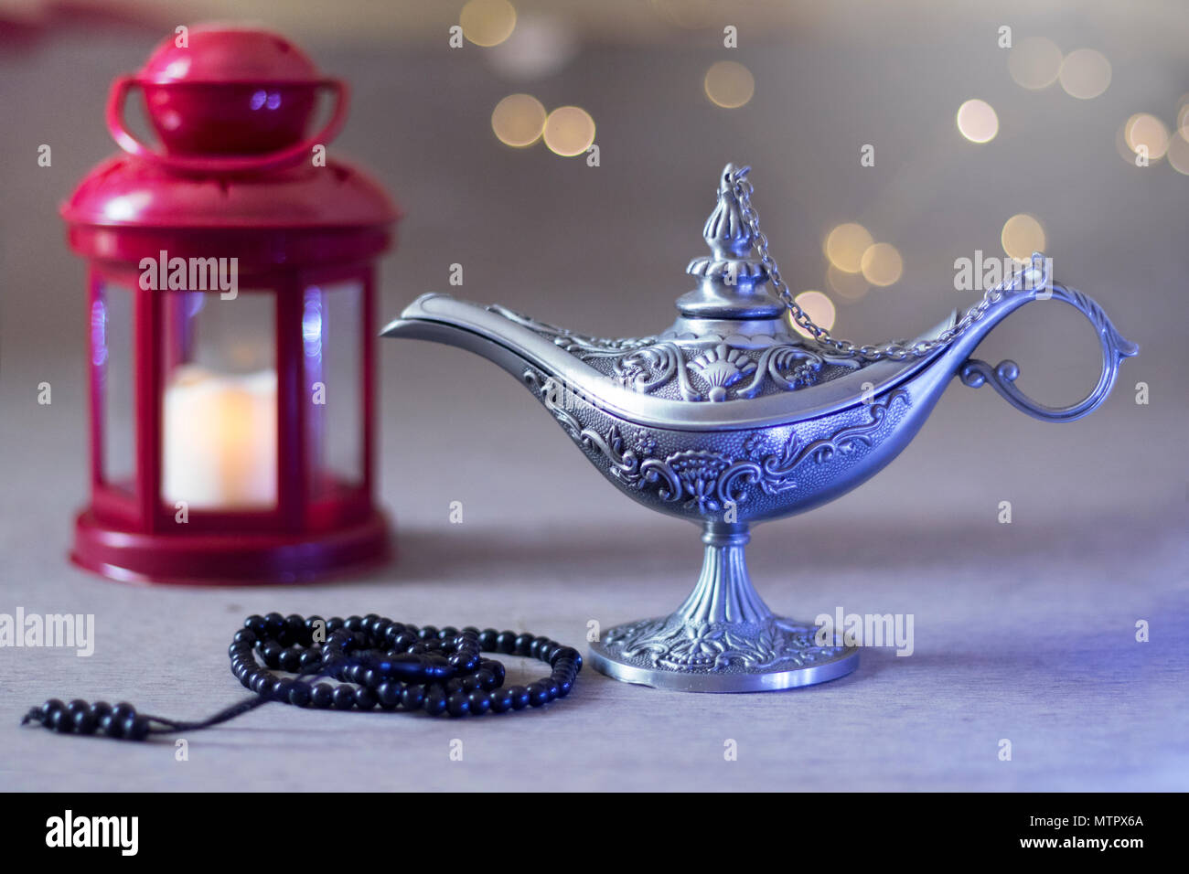 Ramadan Lamp Stock Photos & Ramadan Lamp Stock Images - Alamy