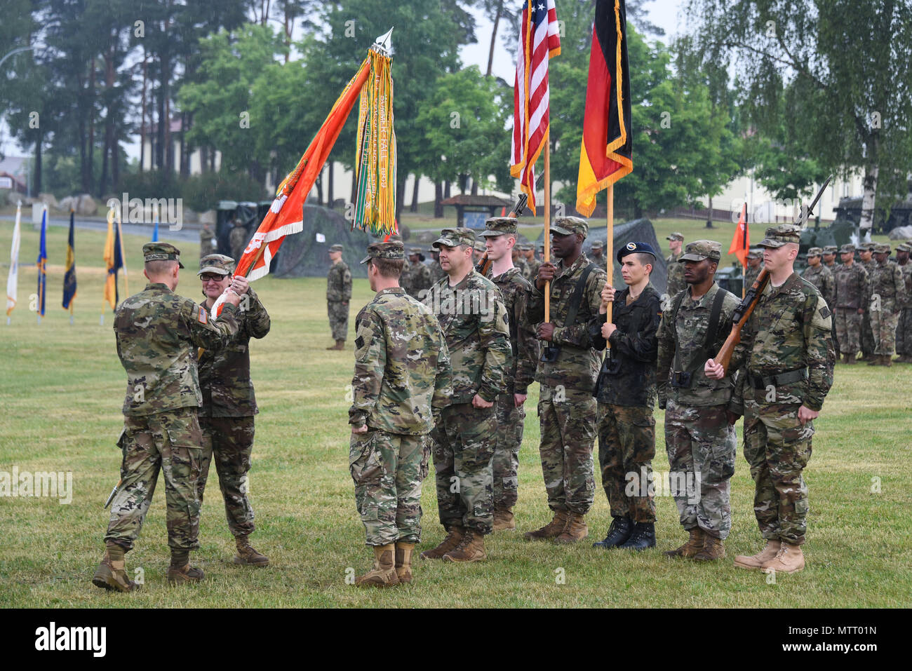 U.S. Army Col. Carl Worthington, left, commander of the 2nd Theater ...