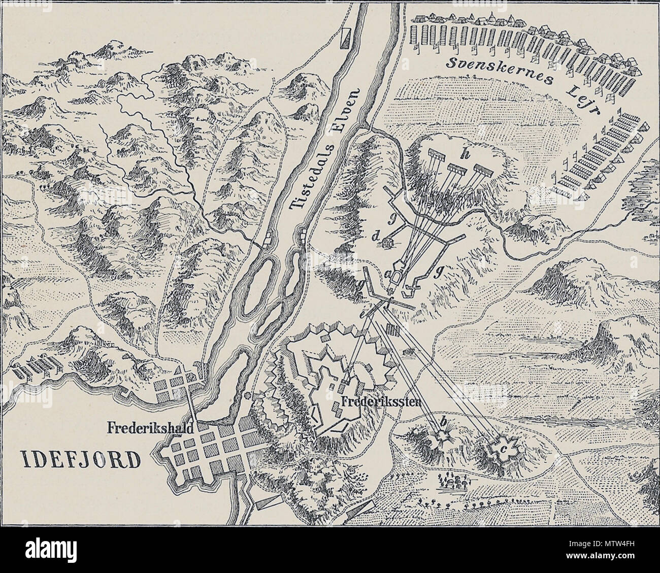 . English: Plan of the Siege of Frederiksten 1718. Key to the letters: a) The Fort Gyldenløve b) The Great Tower c) Overbjerget d) The hut of Karl XII e) The place where Karl XII was shot f & g) Swedish trenches h) Swedish artillery positions . 1907. Saddhiyama 487 Plan of the Siege of Frederiksten 1718 Stock Photo