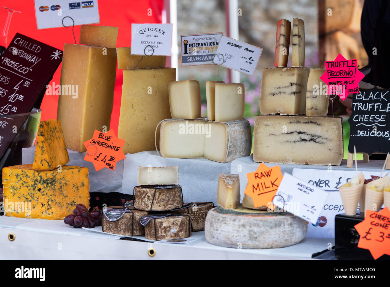 Speciality and Artisan cheese stall at a food festival. Oxfordshire, England Stock Photo