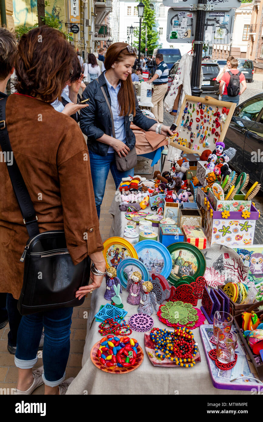 A Colourful Souvenir Stall On The Andriyivskyy Descent, Kiev, Ukraine Stock Photo