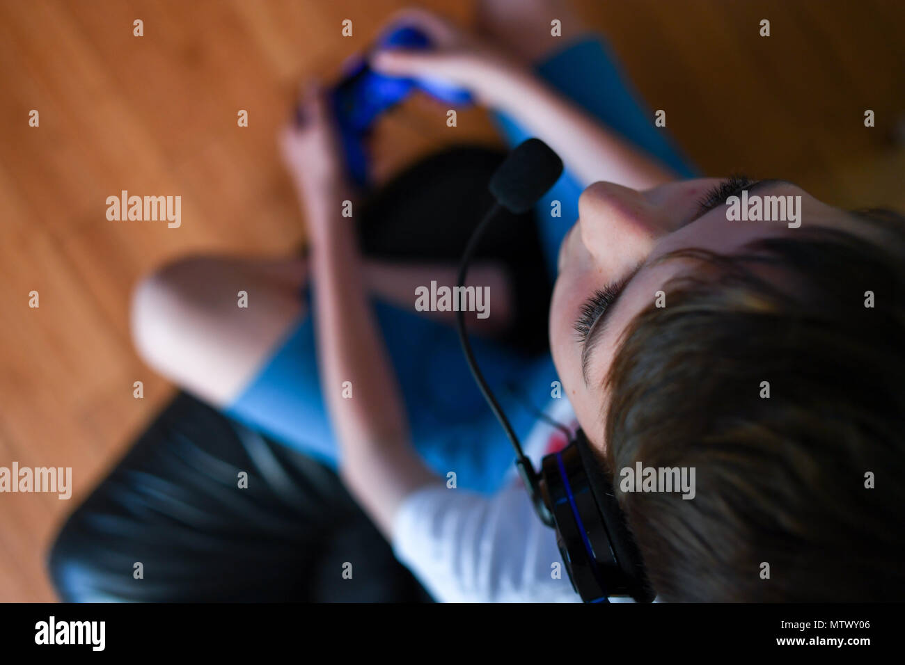 Games Using The Internet Games Using The Internet