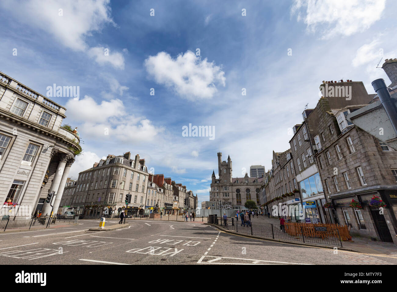Old aberdeen scotland mercat cross hires stock photography and images
