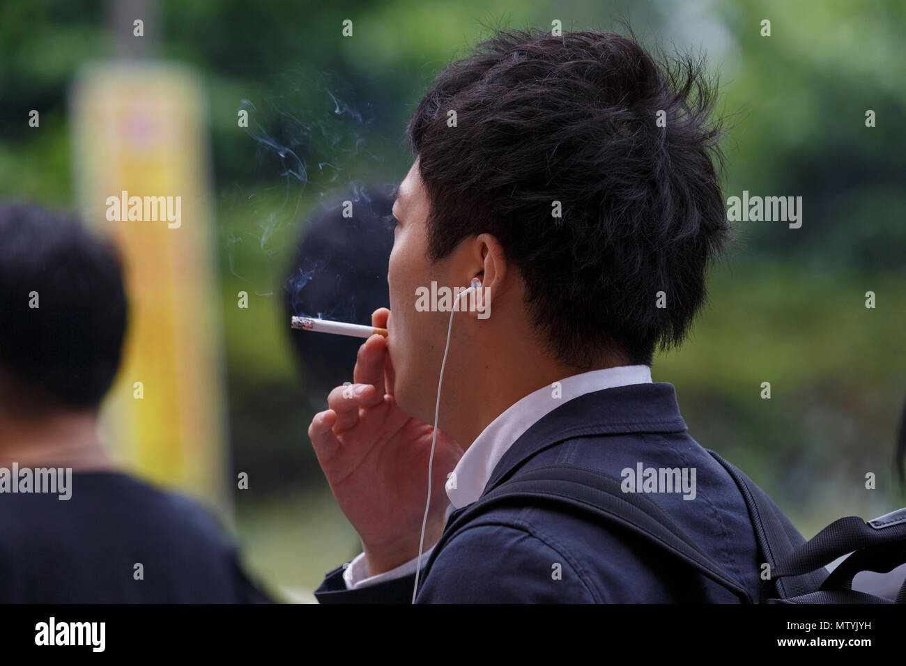 Smoking designated area japan hires stock photography and images Alamy