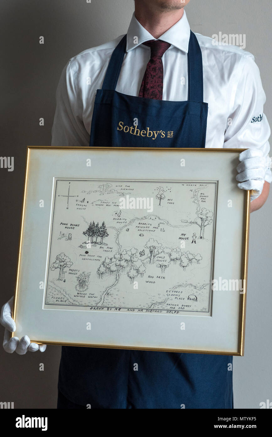 Winnie the pooh eh shepard map hi-res stock photography and images - Alamy