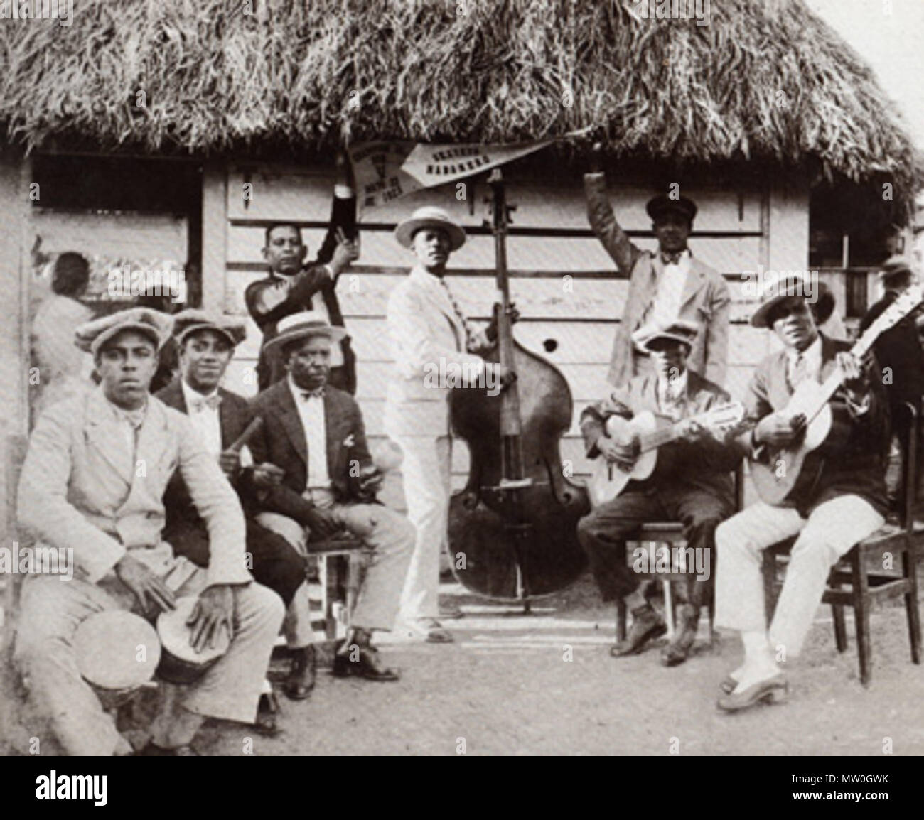 . English photo of Sexteto Habanero . 1925. Unknown 553 Sexteto