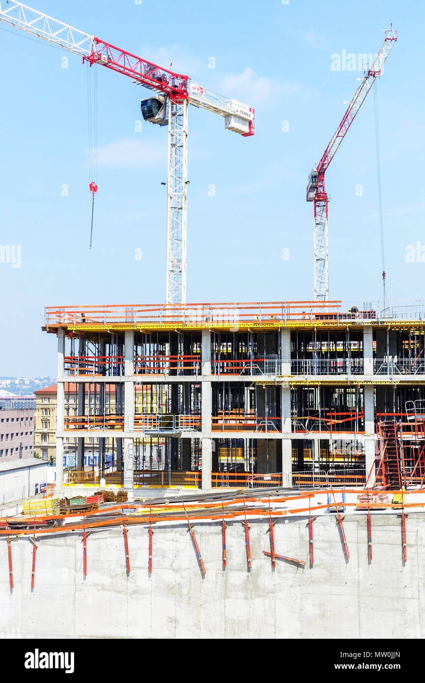 New apartments and office building at the main railway station