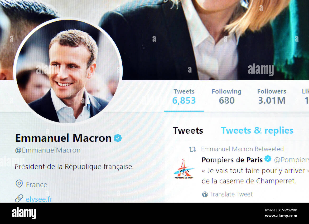 Emmanuel Macron Twitter page (2018) Stock Photo