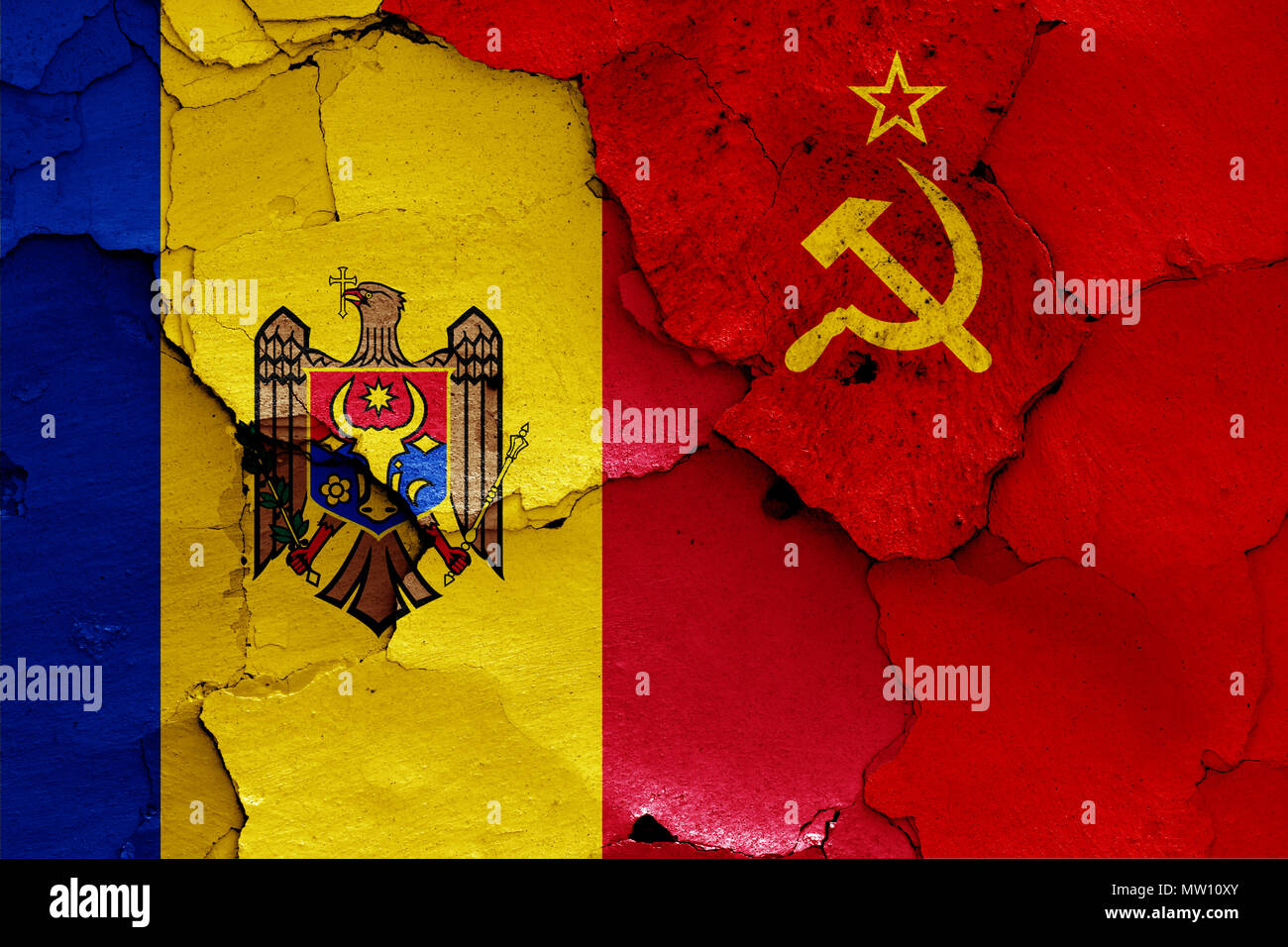 flags of Moldova and Soviet Union Stock Photo - Alamy