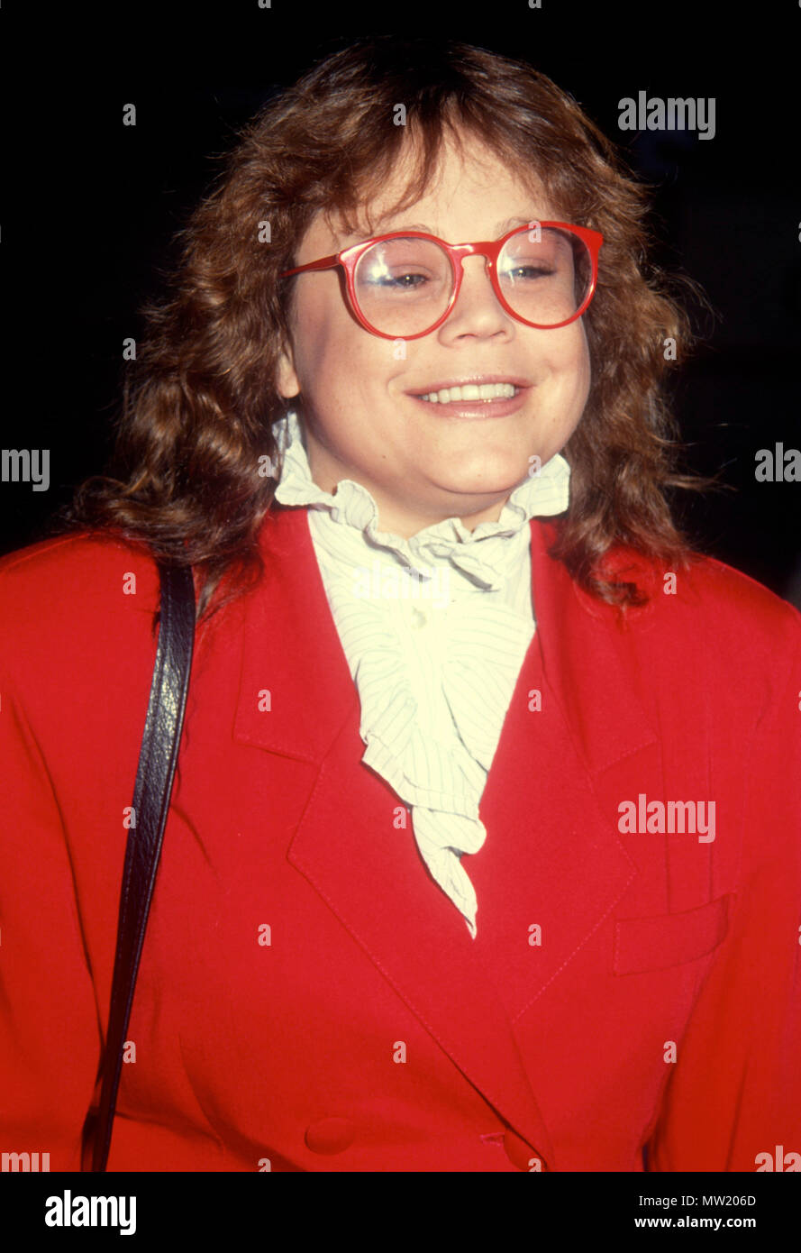 BEVERLY HILLS, CA - JULY 3: Actress Dana Hill attends the 'M ..., حجم الصورة 889x1390