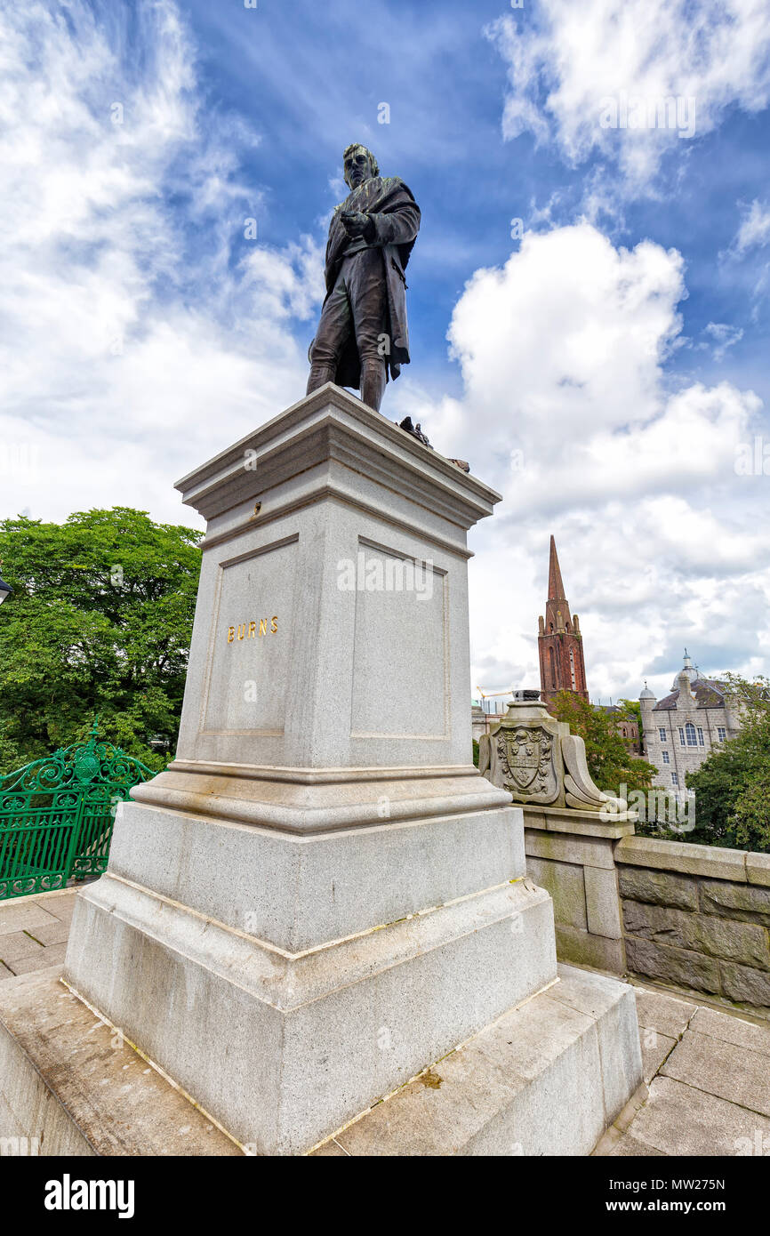 Blue Sky Above The Statue Of Scottish Poet Robert Burns In Aberdeen Scotland Stock Photo Alamy