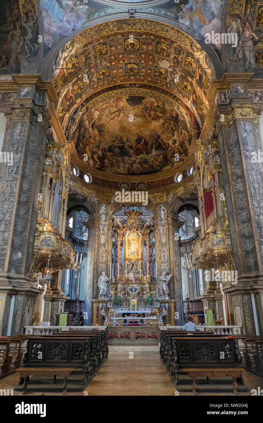 Italy, Emilia-Romagna, Parma: Shrine of Santa Maria della Steccata. Frescos on the vault painted by Parmigianino Stock Photo