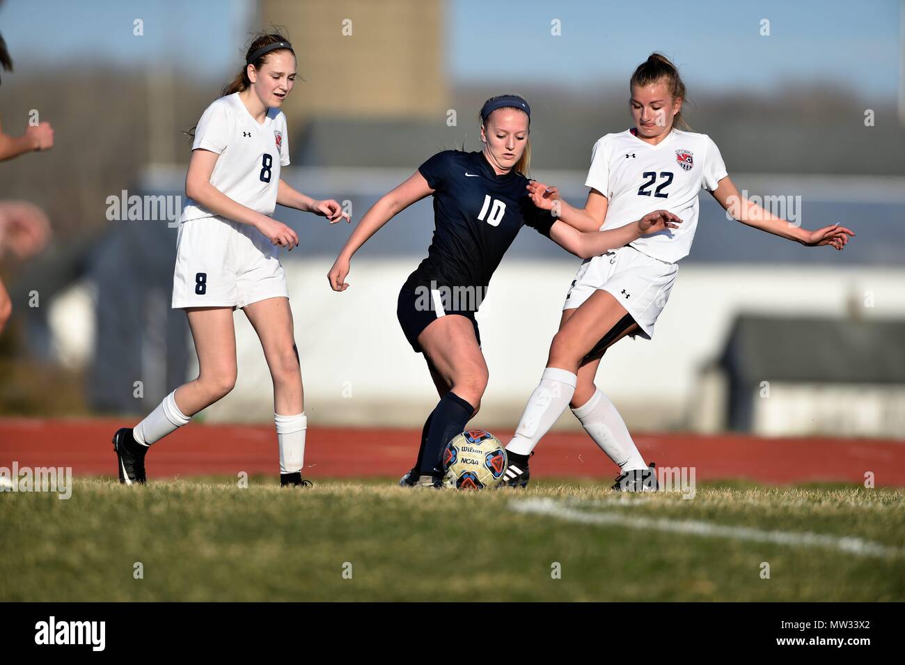 Female soccer player kick hires stock photography and images Alamy