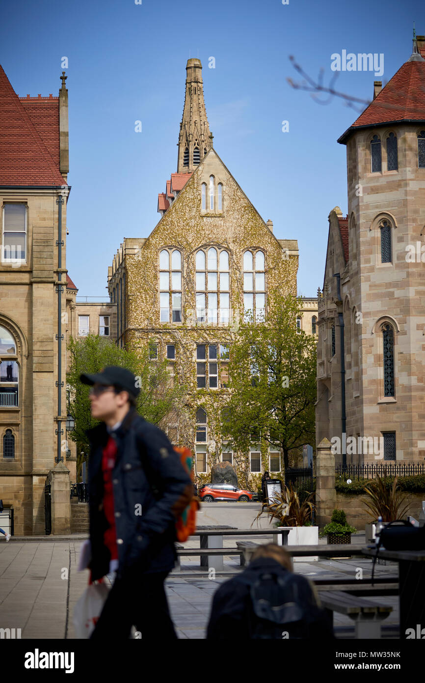 Manchester University  Beyer Building in the Old Quadrangle traditional older sandstone buildings Stock Photo