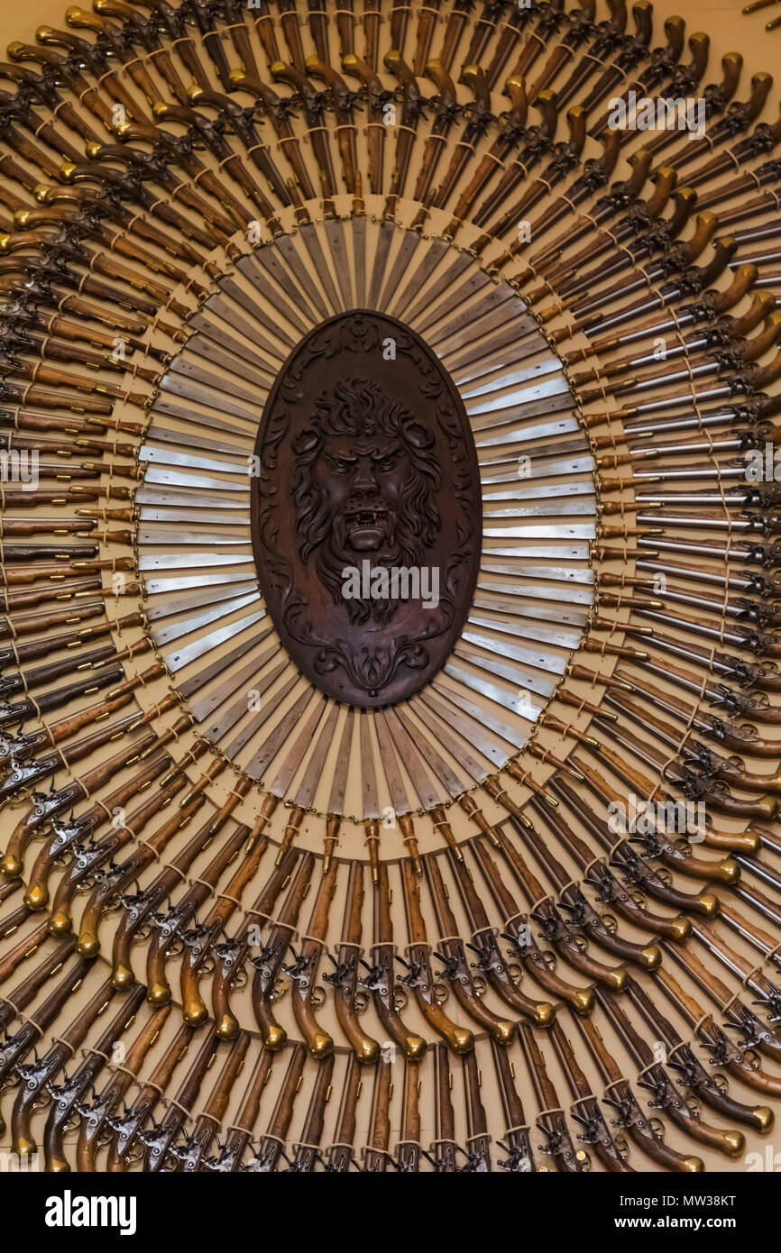 Guard chamber hires stock photography and images Alamy