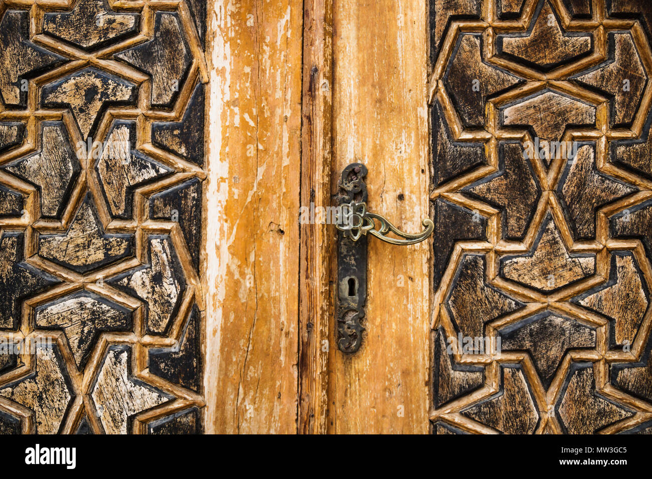 Detail of a door with arab ornament carvings at Emir Bachir Chahabi Palace Beit ed-Dine in mount Lebanon Middle east, Lebanon Stock Photo