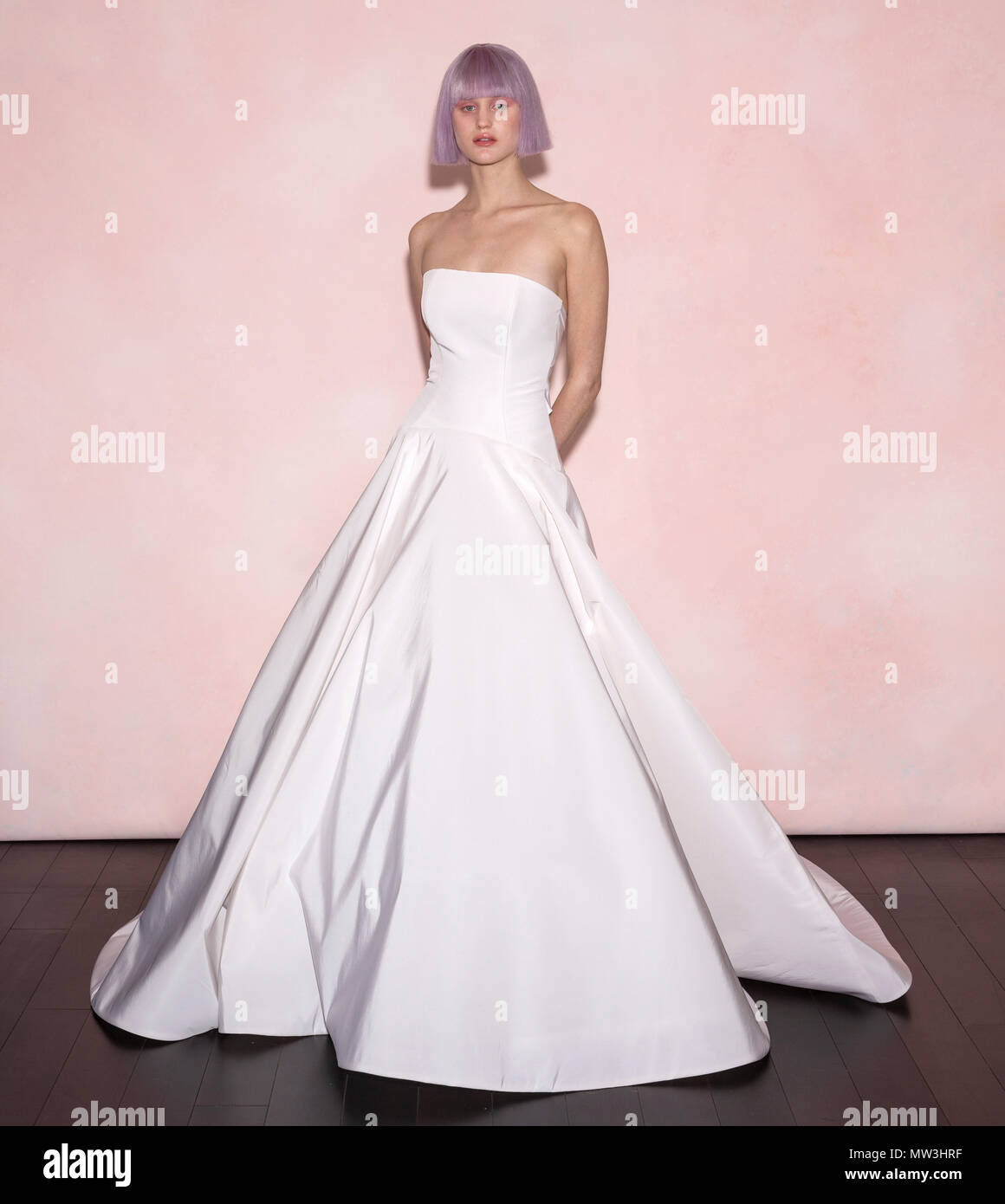 Isabelle armstrong hi-res stock photography and images - Alamy Isabelle armstrong hi-res stock photography and images - Alamy