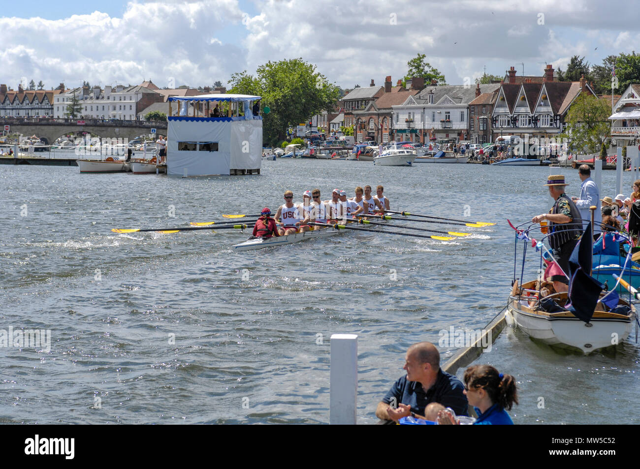 Henley, GREAT BRITAIN, View, Semi-Final, Grand Challenge Cup, University of Southern California. crossing the finish line, 2008 Henley Royal Regatta,  Stock Photo