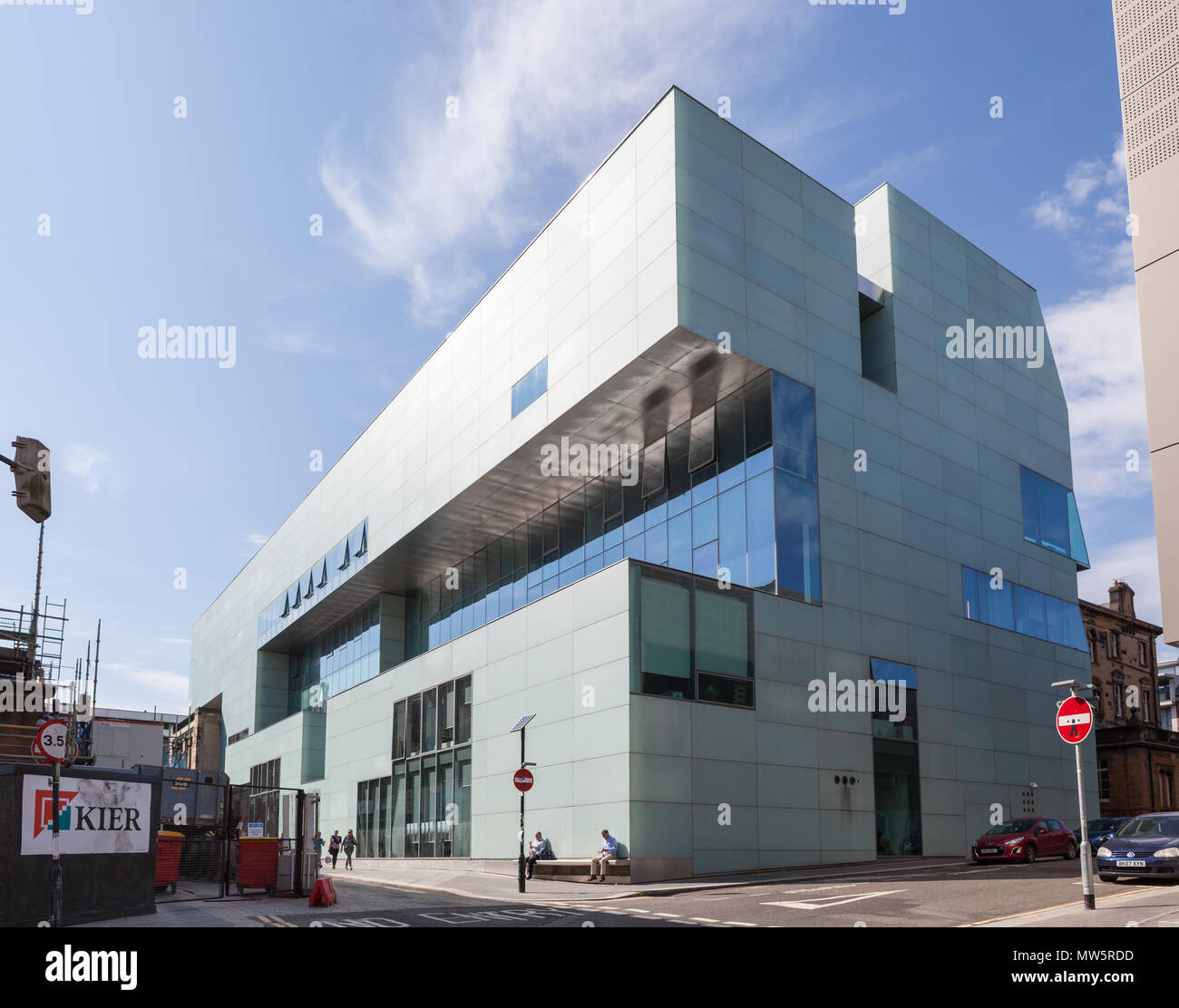 The Glasgow School of Art showing the Reid building from east end of Renfrew Street. Stock Photo